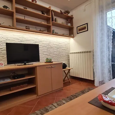 Akacija Gardens Daire *