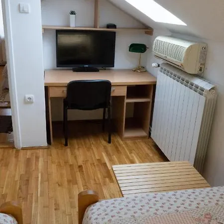 Akacija Gardens Lejlighed