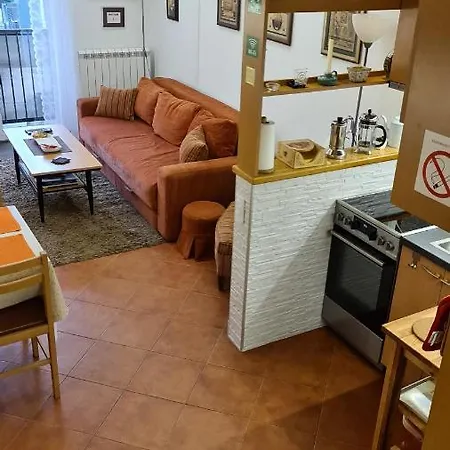 Akacija Gardens Apartment Belgrade