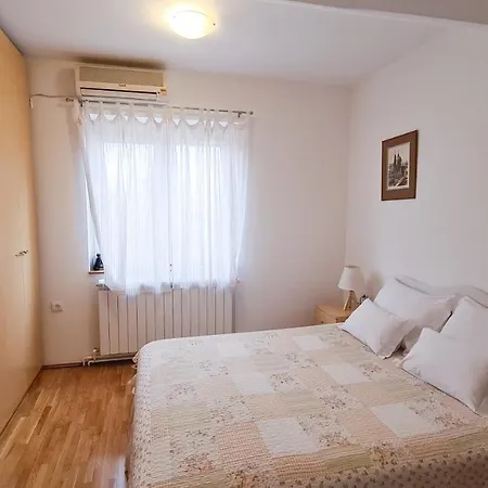 Lejlighed Akacija Gardens *