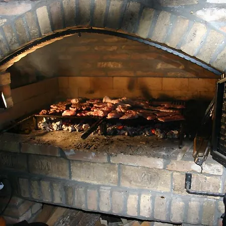 Daire Akacija Gardens